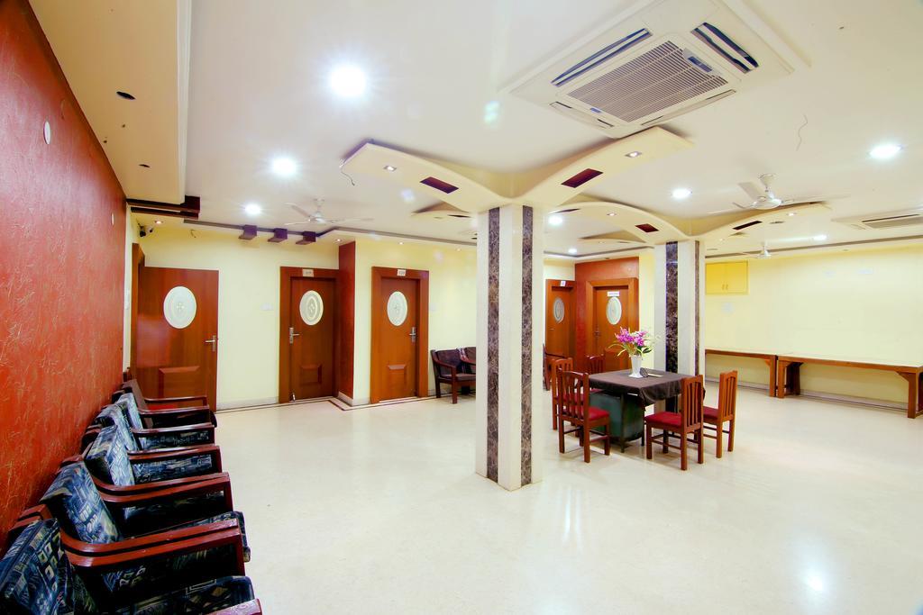 Hotel Kusum Bhilai Eksteriør billede
