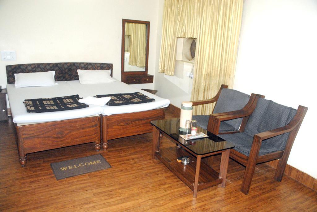 Hotel Kusum Bhilai Eksteriør billede