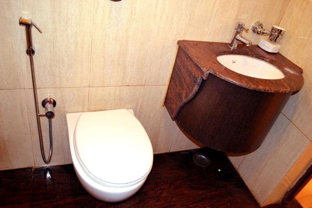 Hotel Kusum Bhilai Eksteriør billede